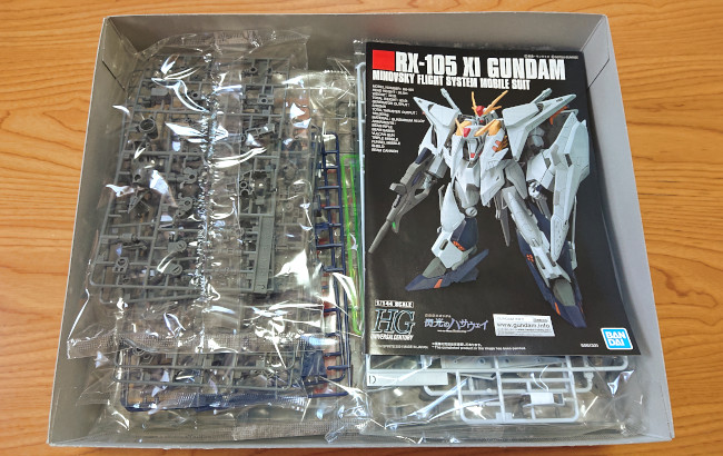 HGUC 1/144 Ξ（クスィー）ガンダム　開封