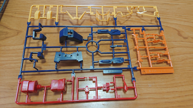 HGUC 1/144 Ξ（クスィー）ガンダム　色プラパーツ