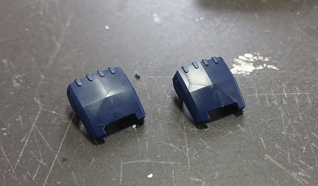 HGUC 1/144 Ξ（クスィー）ガンダム　手の甲パーツ