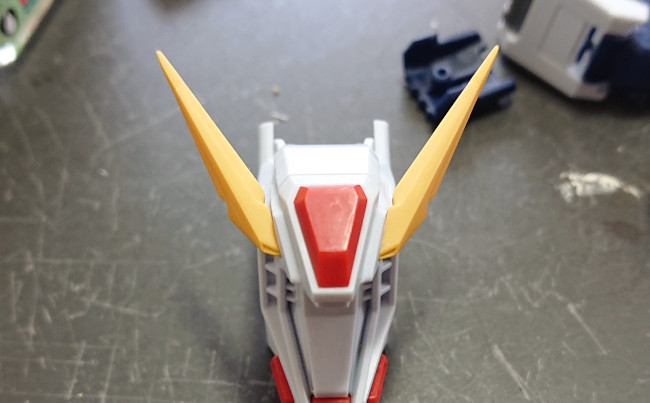 HGUC 1/144 Ξ(クスィー)ガンダム