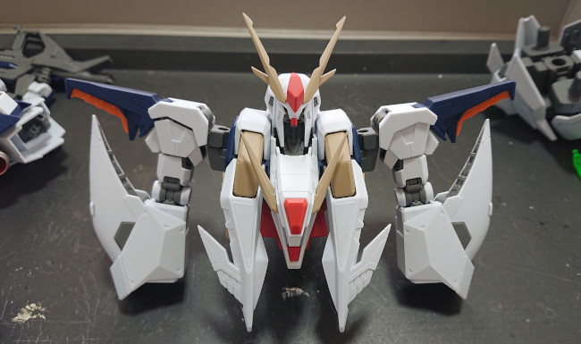 HGUC 1/144 Ξ(クスィー)ガンダム 上半身